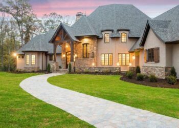 Custom Home Builders | Luxury Homes | Judd Builders | Asheville, NC